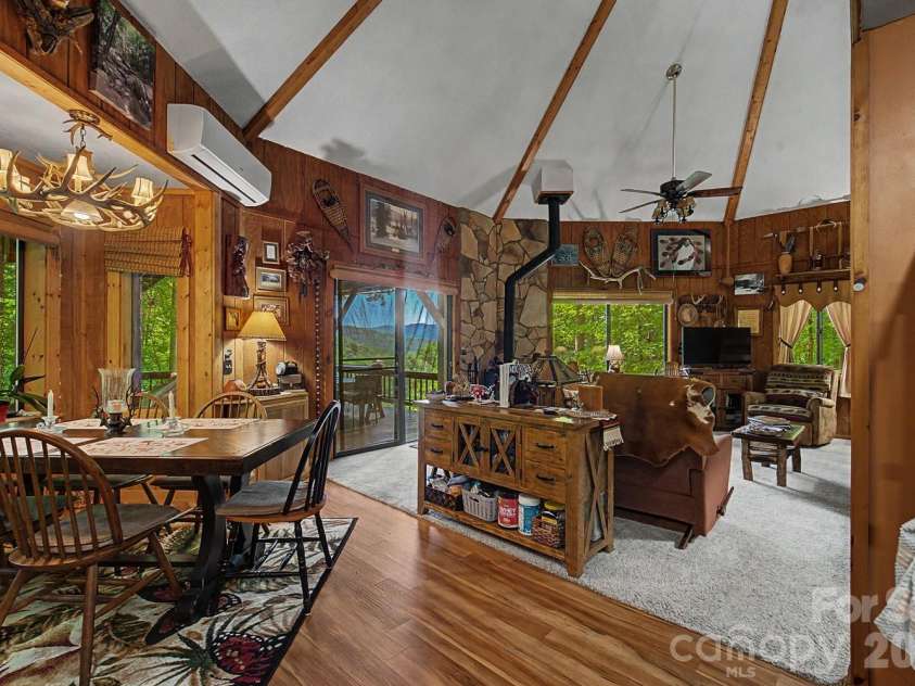 204 Mountain Laurel Drive, Bryson City, NC 28713.  MLS# CAR4418640, YatesRealty ID 46953. 