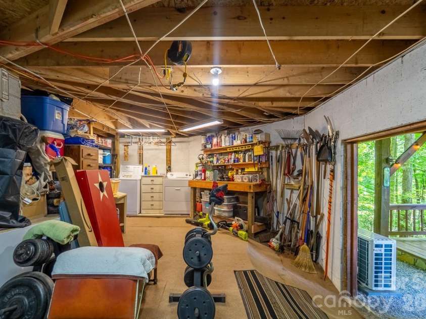 204 Mountain Laurel Drive, Bryson City, NC 28713.  MLS# CAR4418640, YatesRealty ID 46953. 