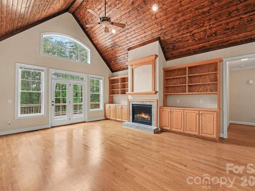 1208 Emerald Bay Drive, Salisbury, NC 28146.  MLS# CAR4418646, YatesRealty ID 46954. 