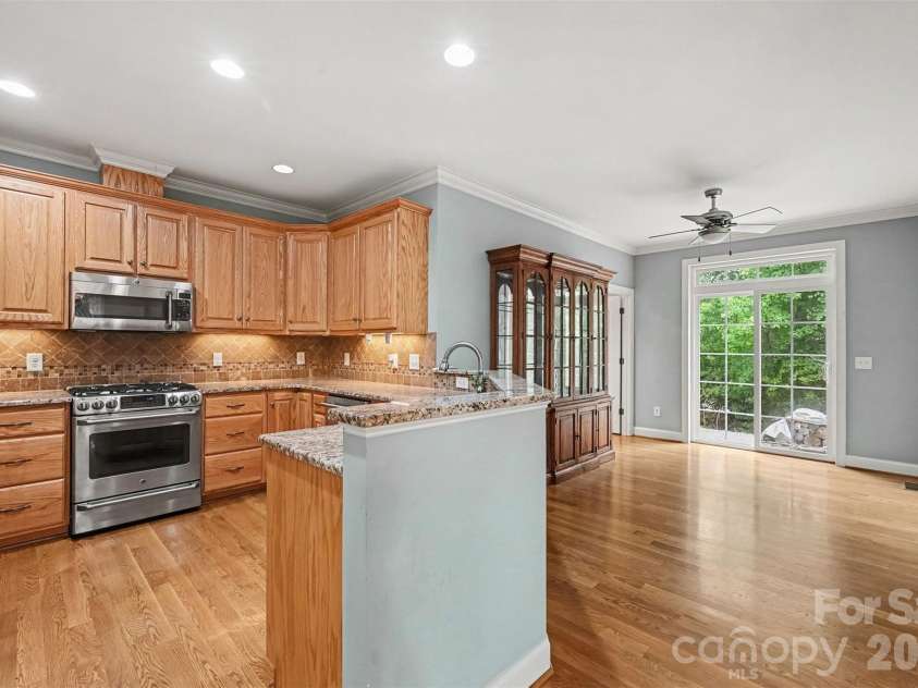 1208 Emerald Bay Drive, Salisbury, NC 28146.  MLS# CAR4418646, YatesRealty ID 46954. 