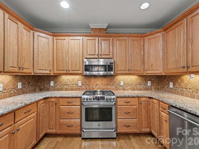 1208 Emerald Bay Drive, Salisbury, NC 28146.  MLS# CAR4418646, YatesRealty ID 46954. 