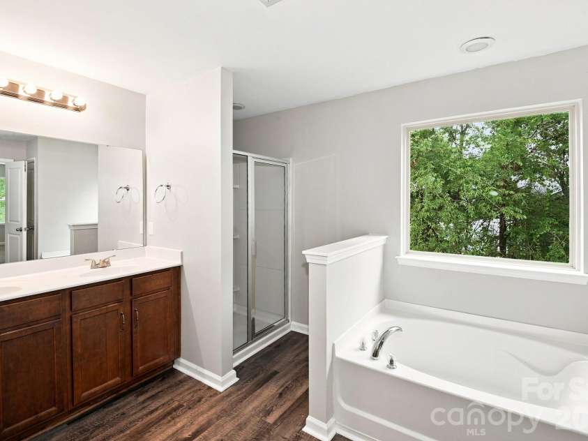 9320 Gentle Stream Lane, Charlotte, NC 28214.  MLS# CAR4418428, YatesRealty ID 46956. 
