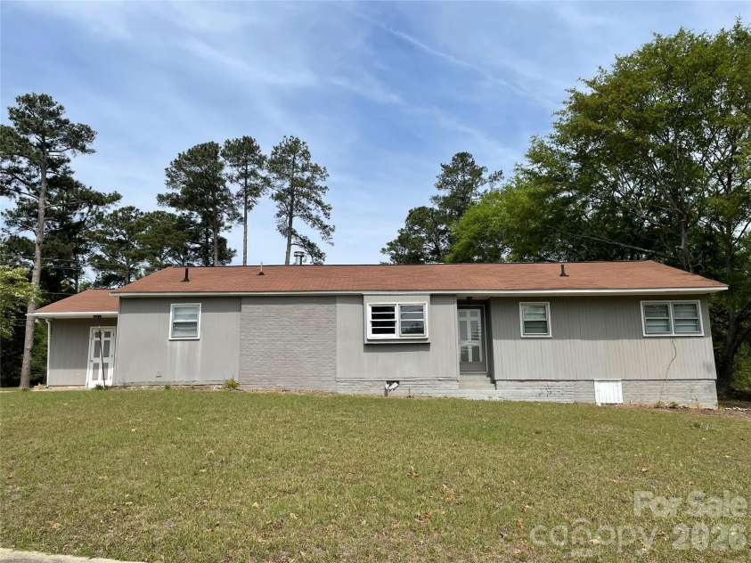 510 Welsh Street, Kershaw, SC 29067.  MLS# CAR4408530, YatesRealty ID 46957. 