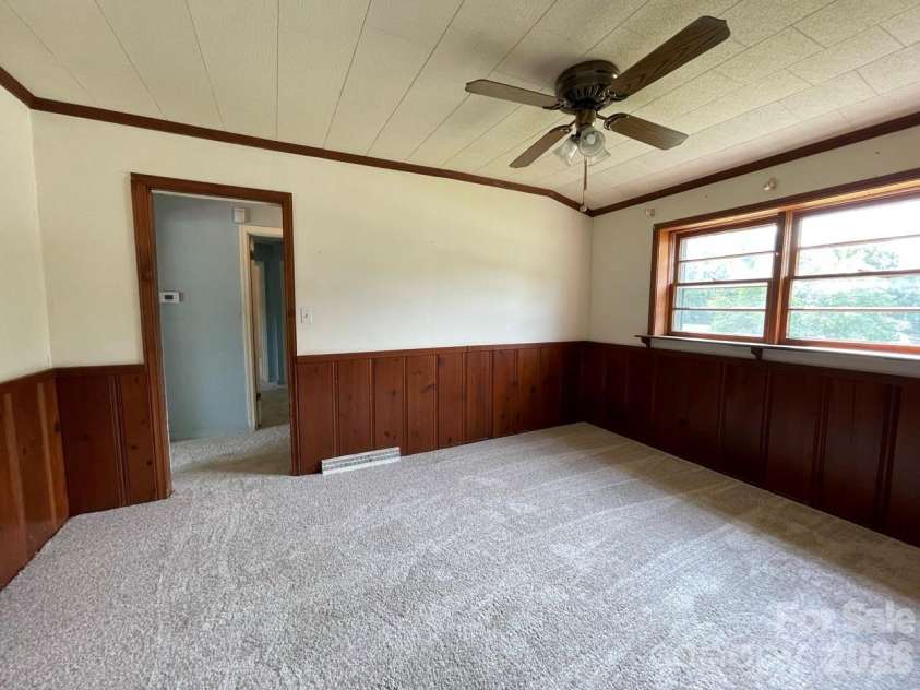 510 Welsh Street, Kershaw, SC 29067.  MLS# CAR4408530, YatesRealty ID 46957. 