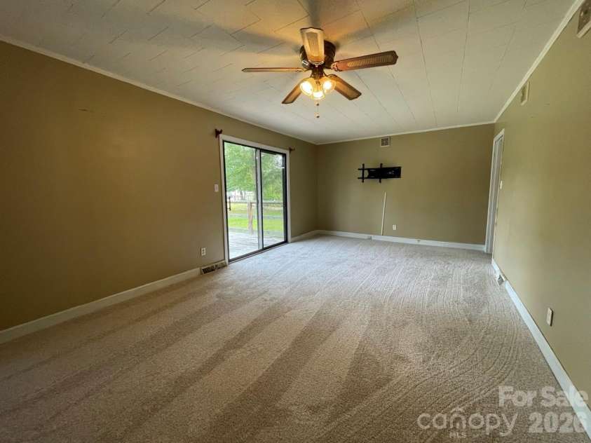 510 Welsh Street, Kershaw, SC 29067.  MLS# CAR4408530, YatesRealty ID 46957. 