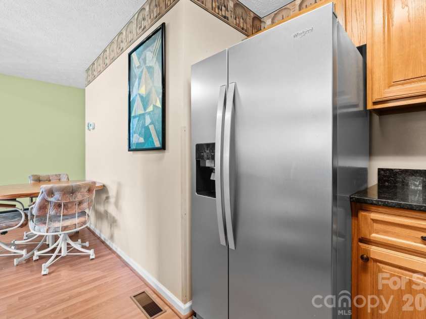 184 Mountain Club Drive, Vilas, NC 28692.  MLS# CAR4417205, YatesRealty ID 46958. 