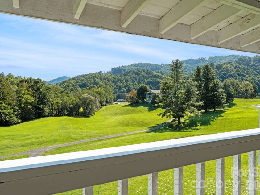 184 Mountain Club Drive, Vilas, NC 28692.  MLS# CAR4417205, YatesRealty ID 46958. 