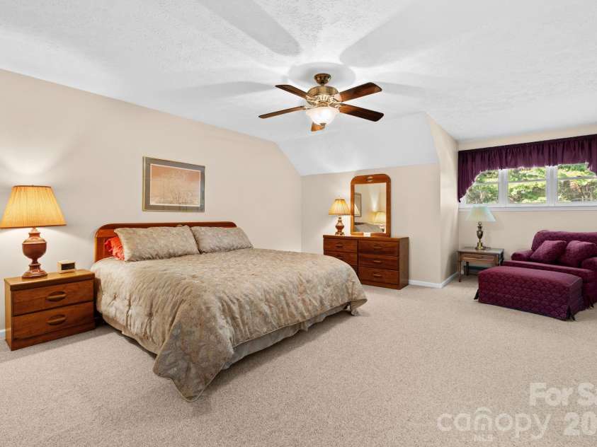 184 Mountain Club Drive, Vilas, NC 28692.  MLS# CAR4417205, YatesRealty ID 46958. 