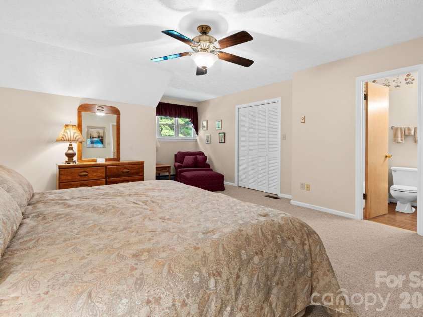 184 Mountain Club Drive, Vilas, NC 28692.  MLS# CAR4417205, YatesRealty ID 46958. 