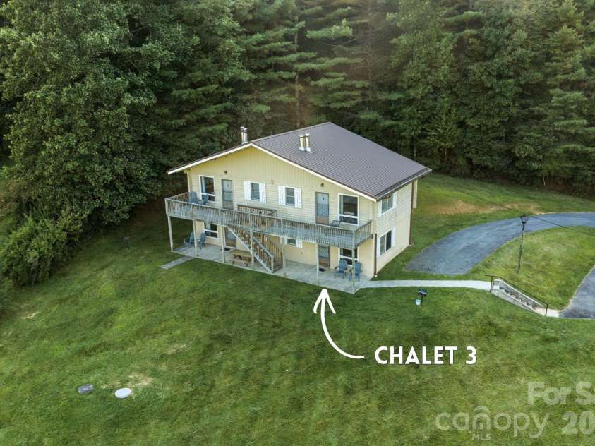 184 Mountain Club Drive, Vilas, NC 28692.  MLS# CAR4417205, YatesRealty ID 46958. 