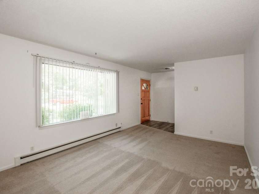 5311 Agner Drive, Salisbury, NC 28146.  MLS# CAR4417781, YatesRealty ID 46959. Living Room