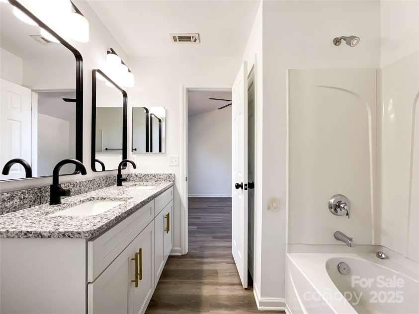 1228 Iron Gate Court, Rock Hill, SC 29732.  MLS# CAR4317388, YatesRealty ID 4696. 