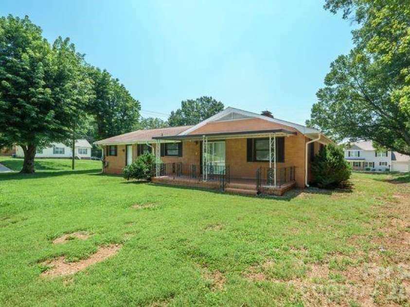 100 Piedmont Drive, Kannapolis, NC 28081.  MLS# CAR4405766, YatesRealty ID 46961. Back View