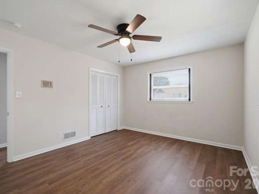 100 Piedmont Drive, Kannapolis, NC 28081.  MLS# CAR4405766, YatesRealty ID 46961. Primary Bedroom