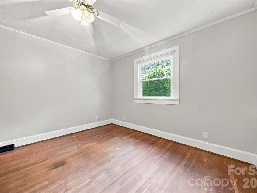 3432 Cannon Ridge Road, Lenoir, NC 28645.  MLS# CAR4418416, YatesRealty ID 46962. 