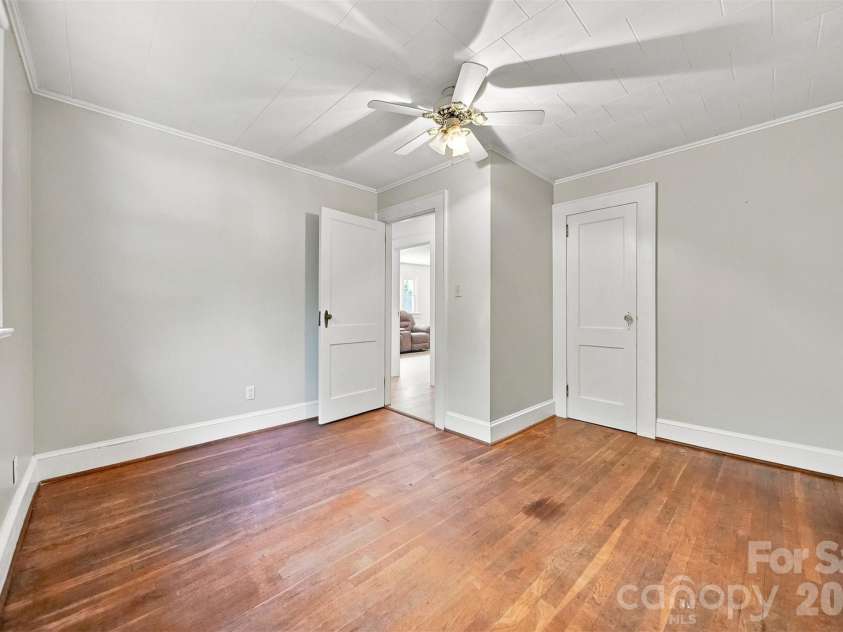 3432 Cannon Ridge Road, Lenoir, NC 28645.  MLS# CAR4418416, YatesRealty ID 46962. 