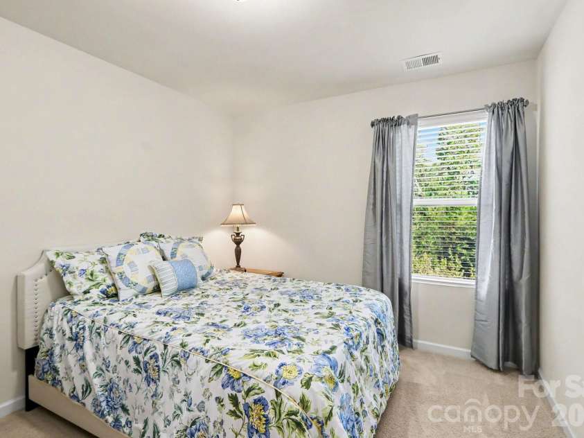 14103 Magnolia Walk Drive, Huntersville, NC 28078.  MLS# CAR4418411, YatesRealty ID 46966. 