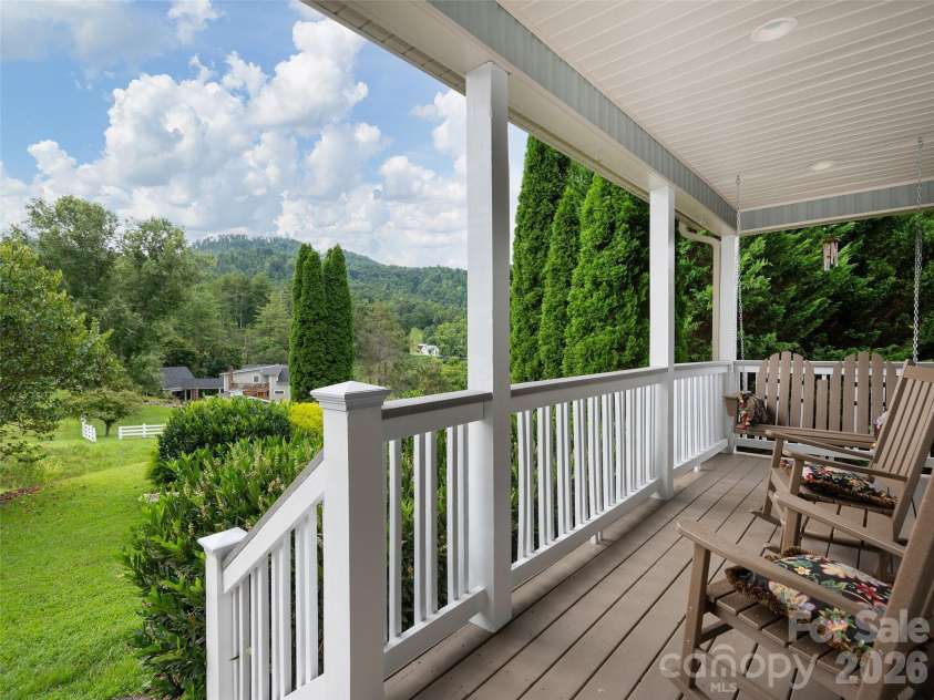 4 Lancaster Lane, Weaverville, NC 28787.  MLS# CAR4418663, YatesRealty ID 46967. 