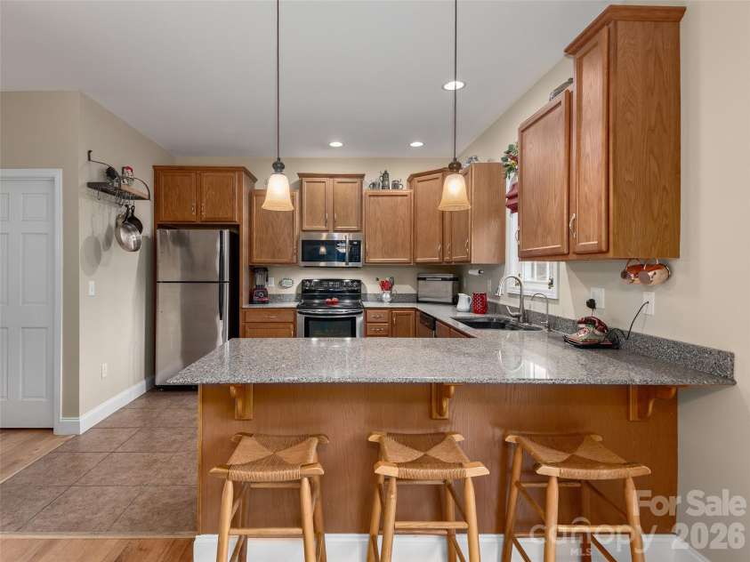 4 Lancaster Lane, Weaverville, NC 28787.  MLS# CAR4418663, YatesRealty ID 46967. 