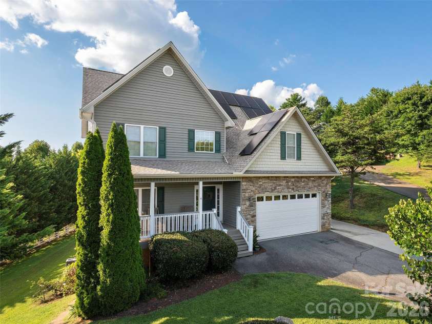 4 Lancaster Lane, Weaverville, NC 28787.  MLS# CAR4418663, YatesRealty ID 46967. 