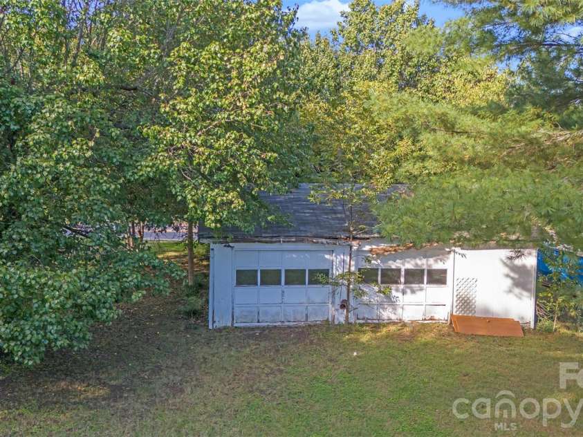 208 Main Street, Cleveland, NC 27013.  MLS# CAR4256953, YatesRealty ID 4697. 