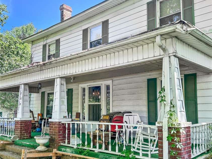 208 Main Street, Cleveland, NC 27013.  MLS# CAR4256953, YatesRealty ID 4697. 