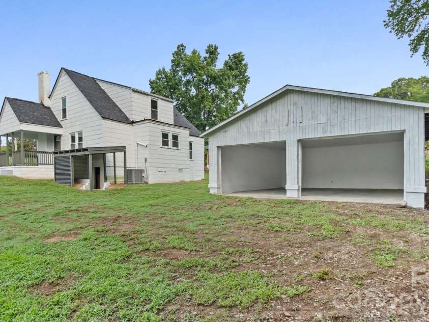 1306 Pennington Road, Albemarle, NC 28001.  MLS# CAR4408629, YatesRealty ID 46970. 