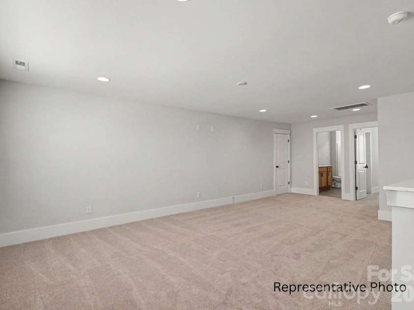 20397 Queens Street, Cornelius, NC 28031.  MLS# CAR4418125, YatesRealty ID 46972. 