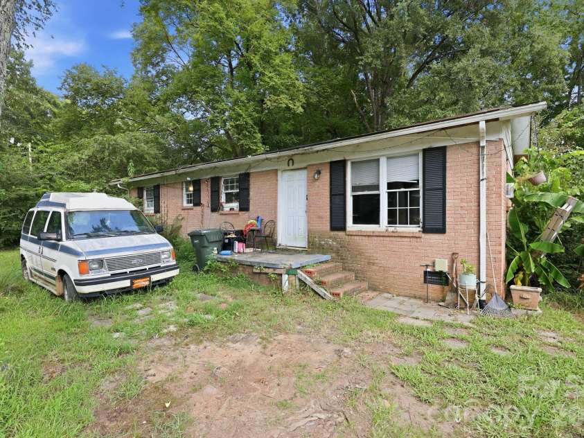 3715 Patricia Drive, Concord, NC 28027.  MLS# CAR4418110, YatesRealty ID 46978. 
