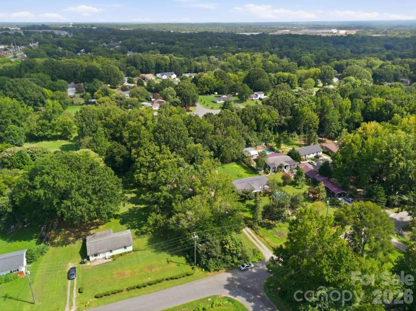 3715 Patricia Drive, Concord, NC 28027.  MLS# CAR4418110, YatesRealty ID 46978. 