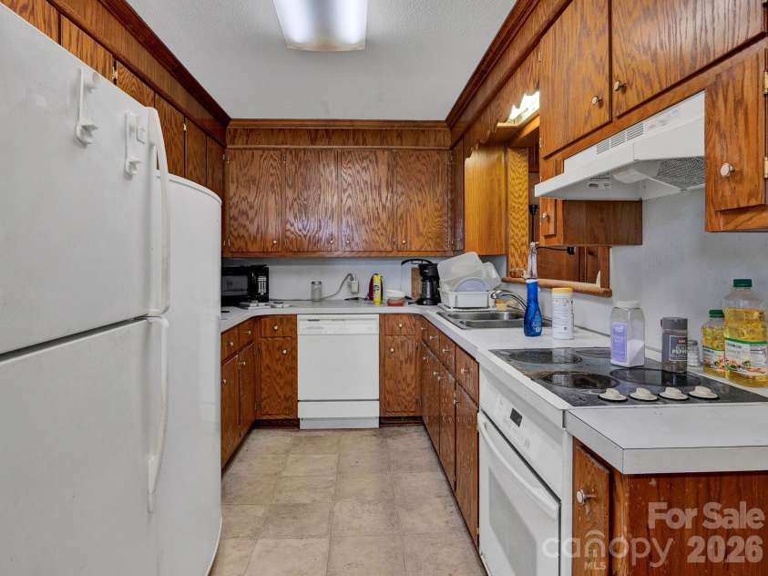 5803 Morgan Mill Road, Monroe, NC 28110.  MLS# CAR4352818, YatesRealty ID 4698. 