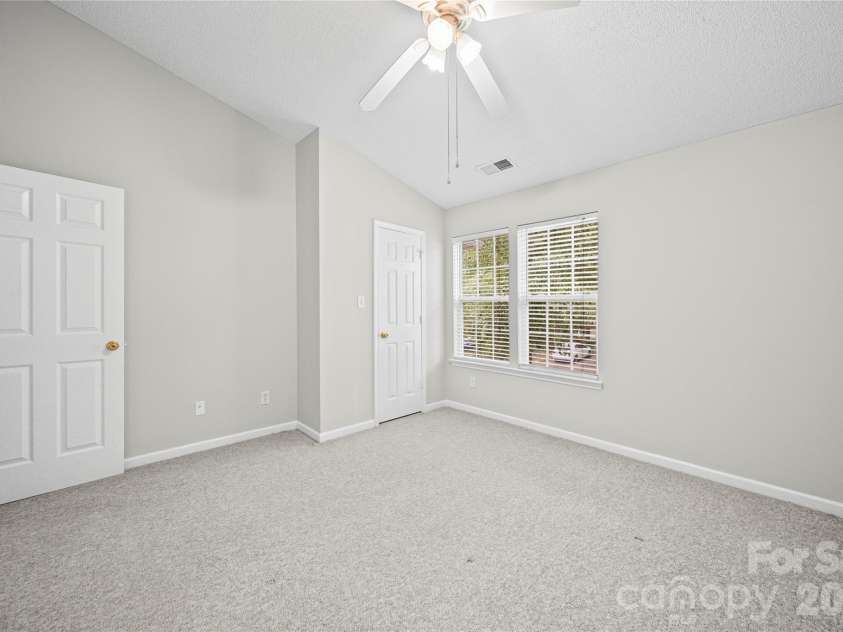 1338 Anthem Court, Charlotte, NC 28205.  MLS# CAR4412279, YatesRealty ID 46980. 