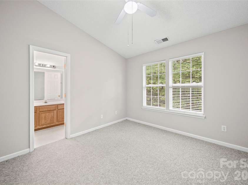 1338 Anthem Court, Charlotte, NC 28205.  MLS# CAR4412279, YatesRealty ID 46980. 