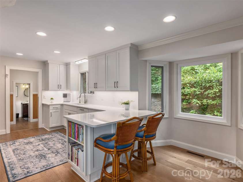 474 Scenic Circle, Waynesville, NC 28786.  MLS# CAR4418559, YatesRealty ID 46982. 