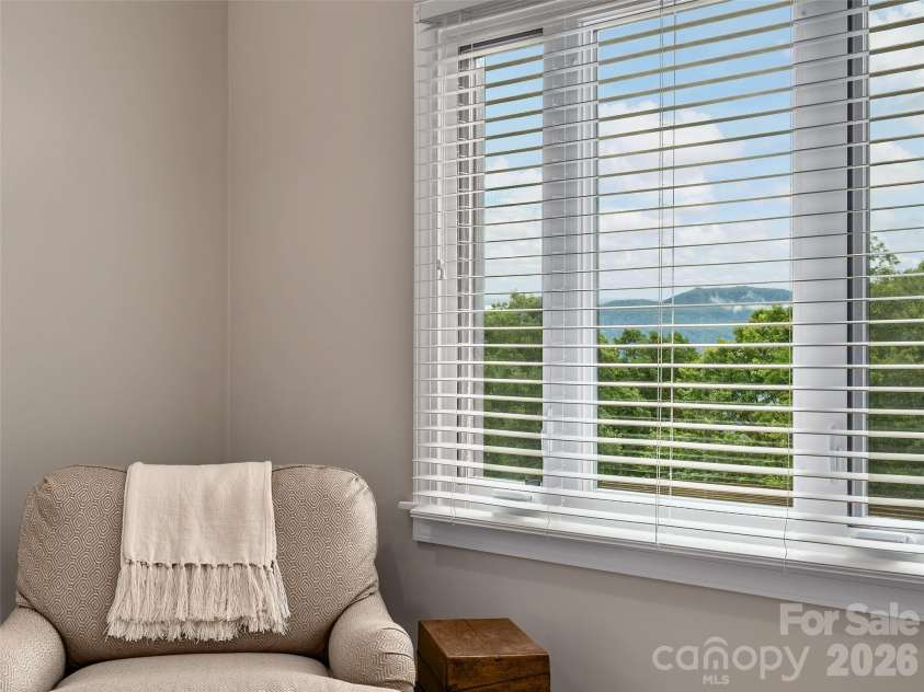474 Scenic Circle, Waynesville, NC 28786.  MLS# CAR4418559, YatesRealty ID 46982. 