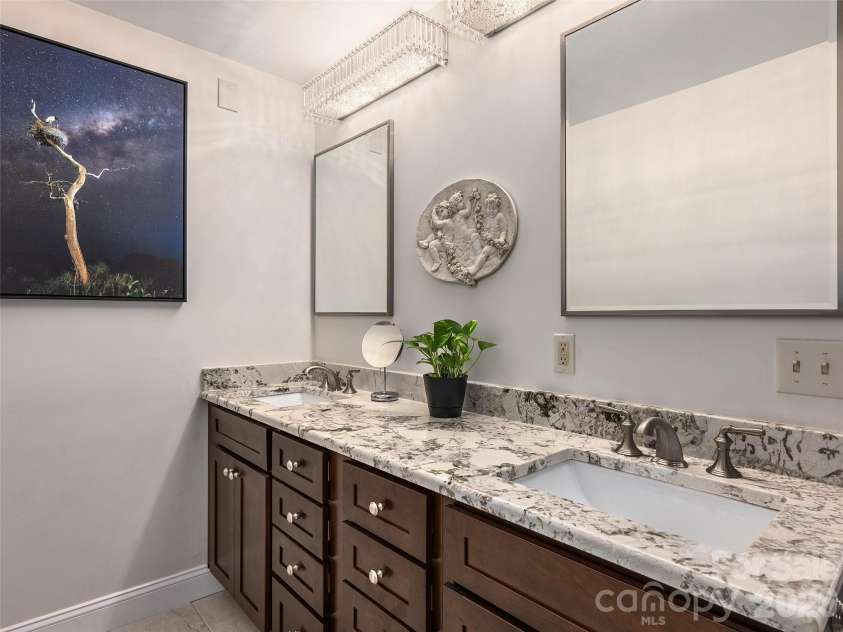 474 Scenic Circle, Waynesville, NC 28786.  MLS# CAR4418559, YatesRealty ID 46982. 