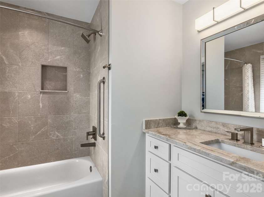 474 Scenic Circle, Waynesville, NC 28786.  MLS# CAR4418559, YatesRealty ID 46982. 