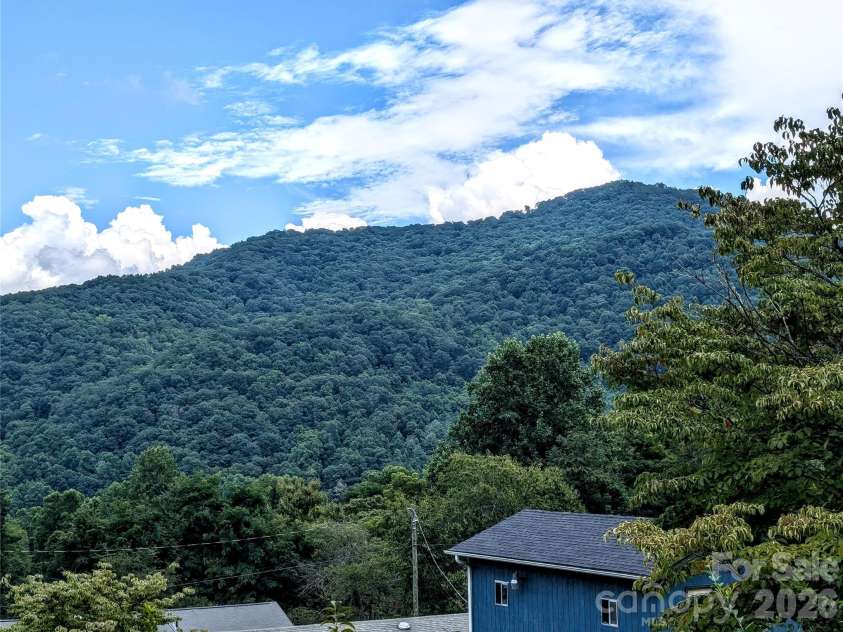 574 and 576 Paint Fork Road, Barnardsville, NC 28709.  MLS# CAR4418106, YatesRealty ID 46983. Mountain Views
