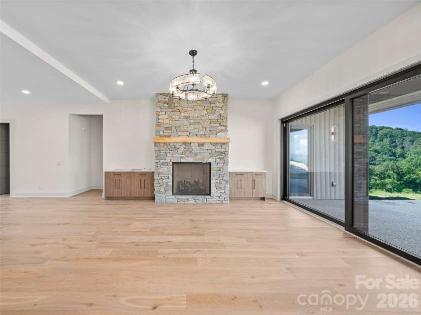 24 Watchman Drive, Hendersonville, NC 28791.  MLS# CAR4417111, YatesRealty ID 4699. 