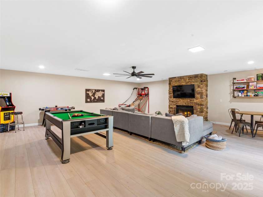 90 Indian Mound Trail, Fairview, NC 28730.  MLS# CAR4268261, YatesRealty ID 4699. 