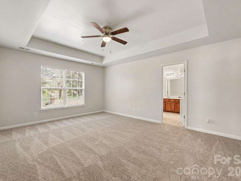 400 Amersham Lane, Waxhaw, NC 28173.  MLS# CAR4418171, YatesRealty ID 46990. 