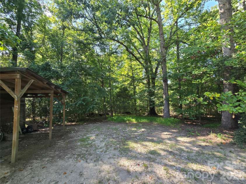 181 Williamson Street, Troy, NC 27371.  MLS# CAR4418511, YatesRealty ID 46993. 
