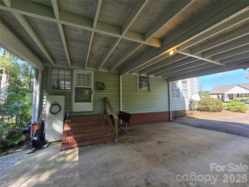 181 Williamson Street, Troy, NC 27371.  MLS# CAR4418511, YatesRealty ID 46993. 