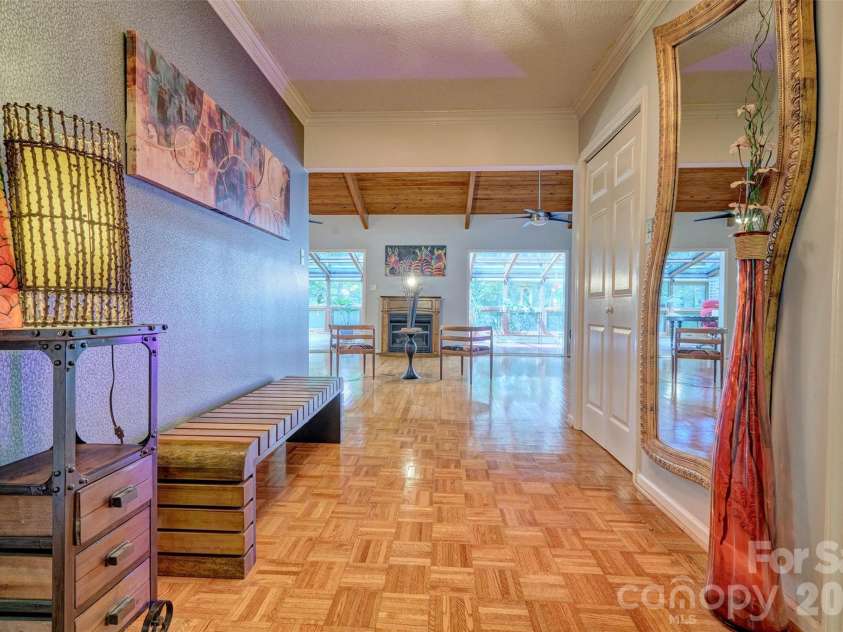 9 Cove Road, Lake Wylie, SC 29710.  MLS# CAR4418625, YatesRealty ID 46996. 