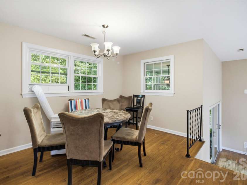 5675 Sweetbriar Road, Pfafftown, NC 27040.  MLS# CAR4418441, YatesRealty ID 46998. 