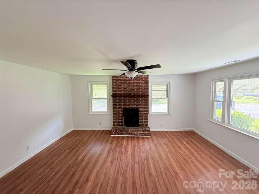 213 Jewel Street, Chester, SC 29706.  MLS# CAR4418736, YatesRealty ID 46999. 