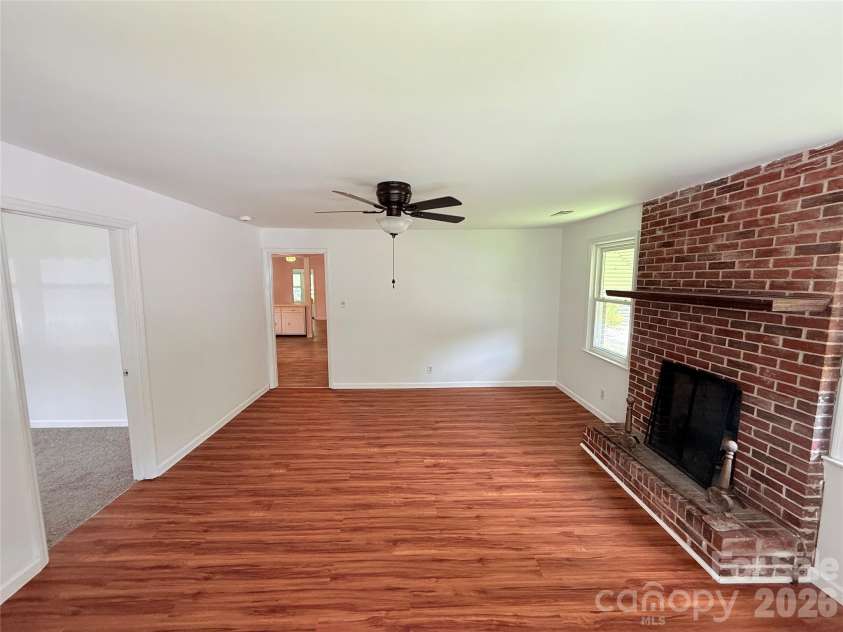 213 Jewel Street, Chester, SC 29706.  MLS# CAR4418736, YatesRealty ID 46999. 