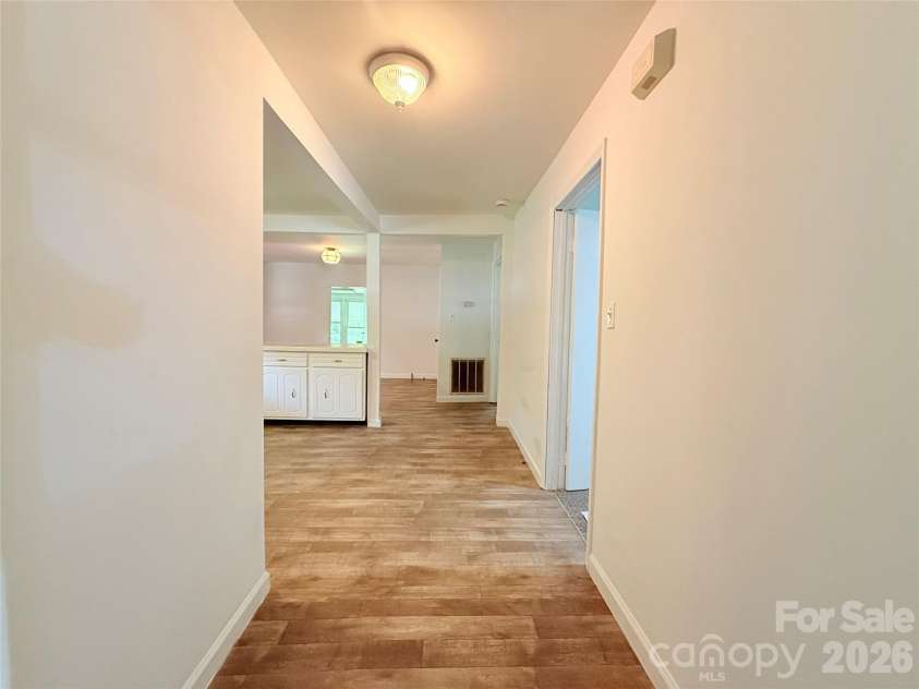 213 Jewel Street, Chester, SC 29706.  MLS# CAR4418736, YatesRealty ID 46999. 