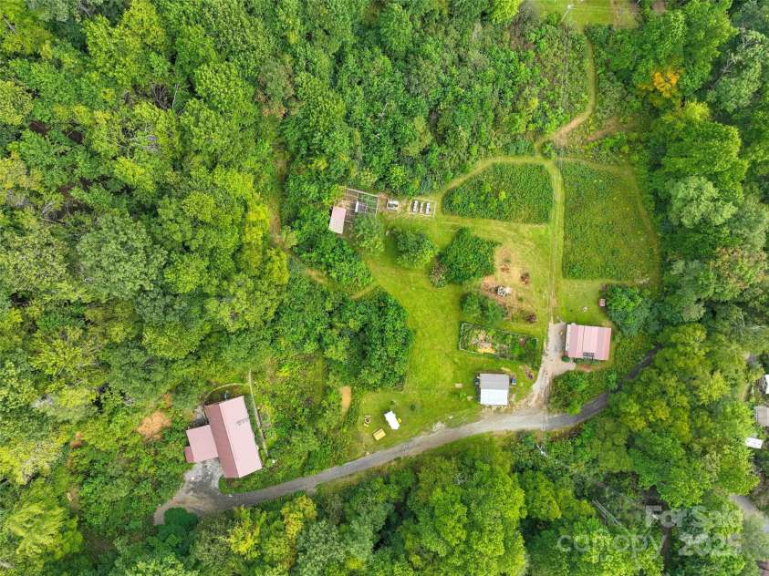 394 Af Simmons Road, Burnsville, NC 28714.  MLS# CAR4300885, YatesRealty ID 47. 