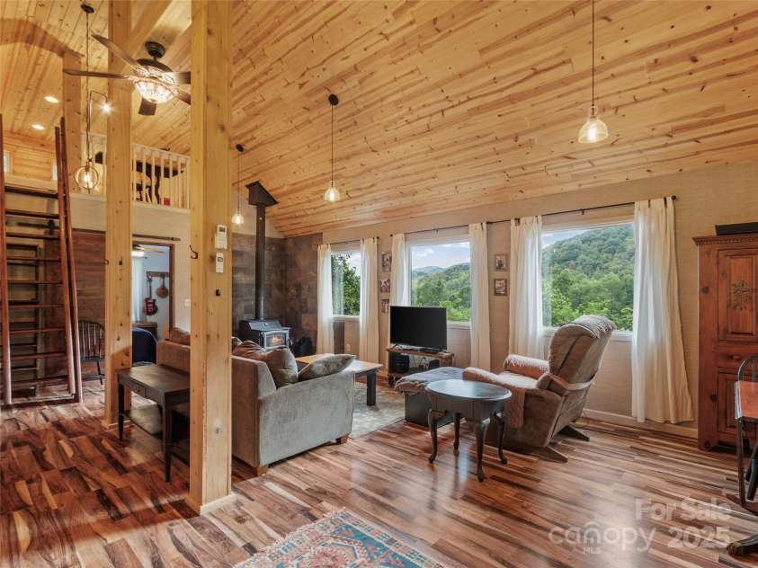 394 Af Simmons Road, Burnsville, NC 28714.  MLS# CAR4300885, YatesRealty ID 47. 